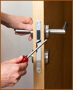 Interstate Locksmith Shop Saint Paul, MN 651-362-0009 - 7-lock-installation